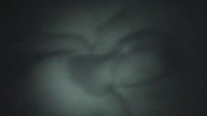 Мужик пристает к спящей